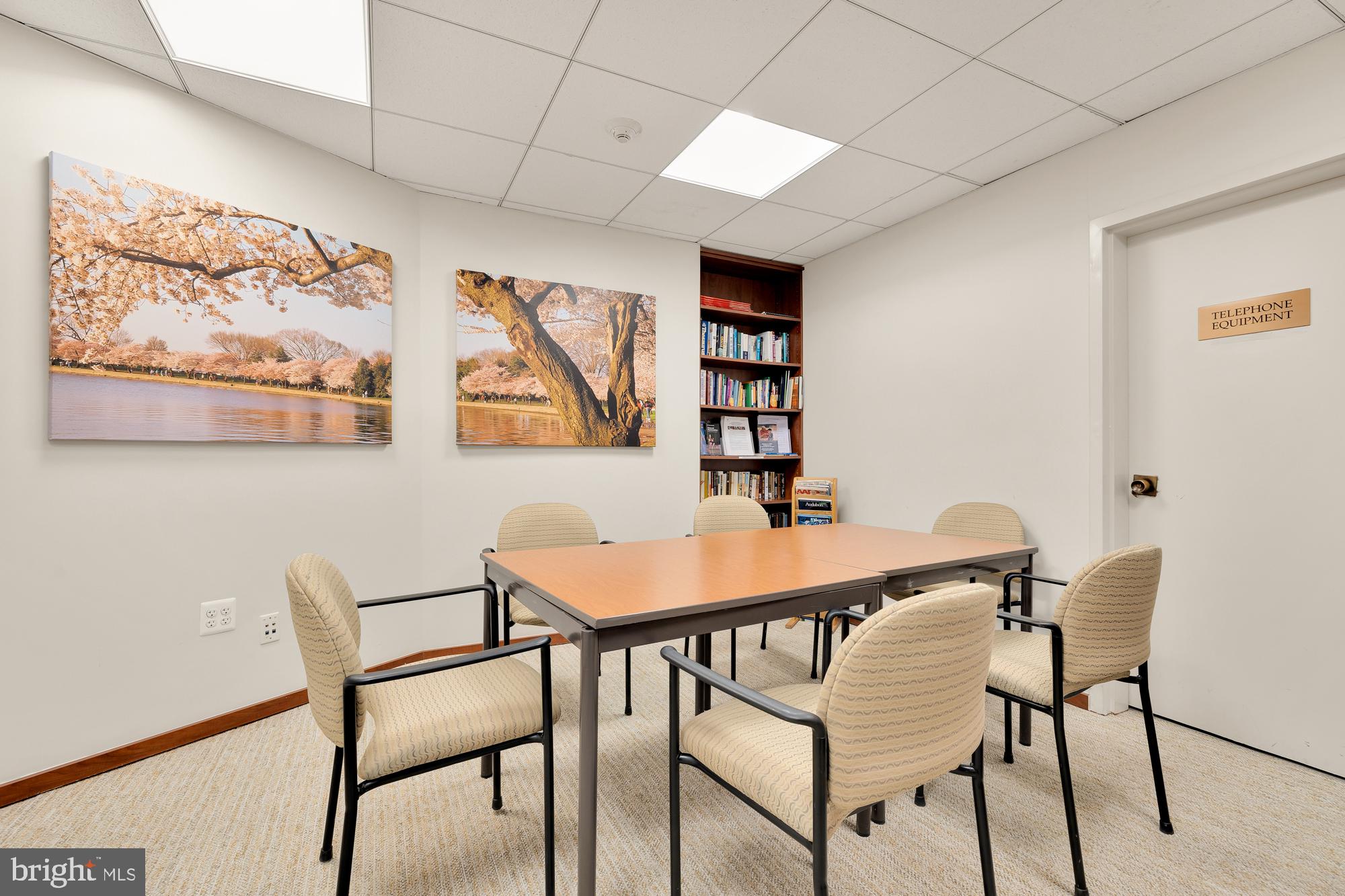 1101 S Arlington Ridge Rd #302
