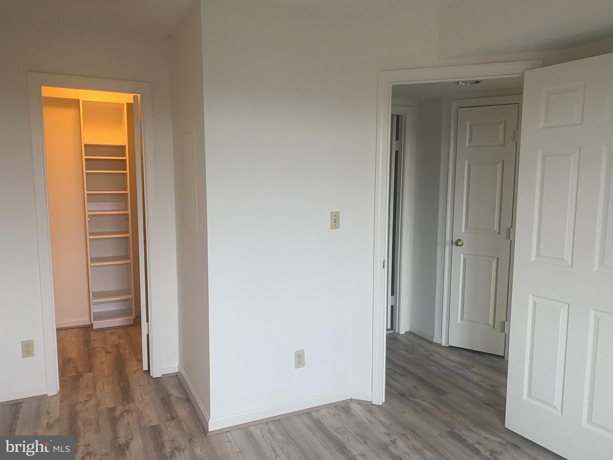 2400 CLARENDON BLVD #612