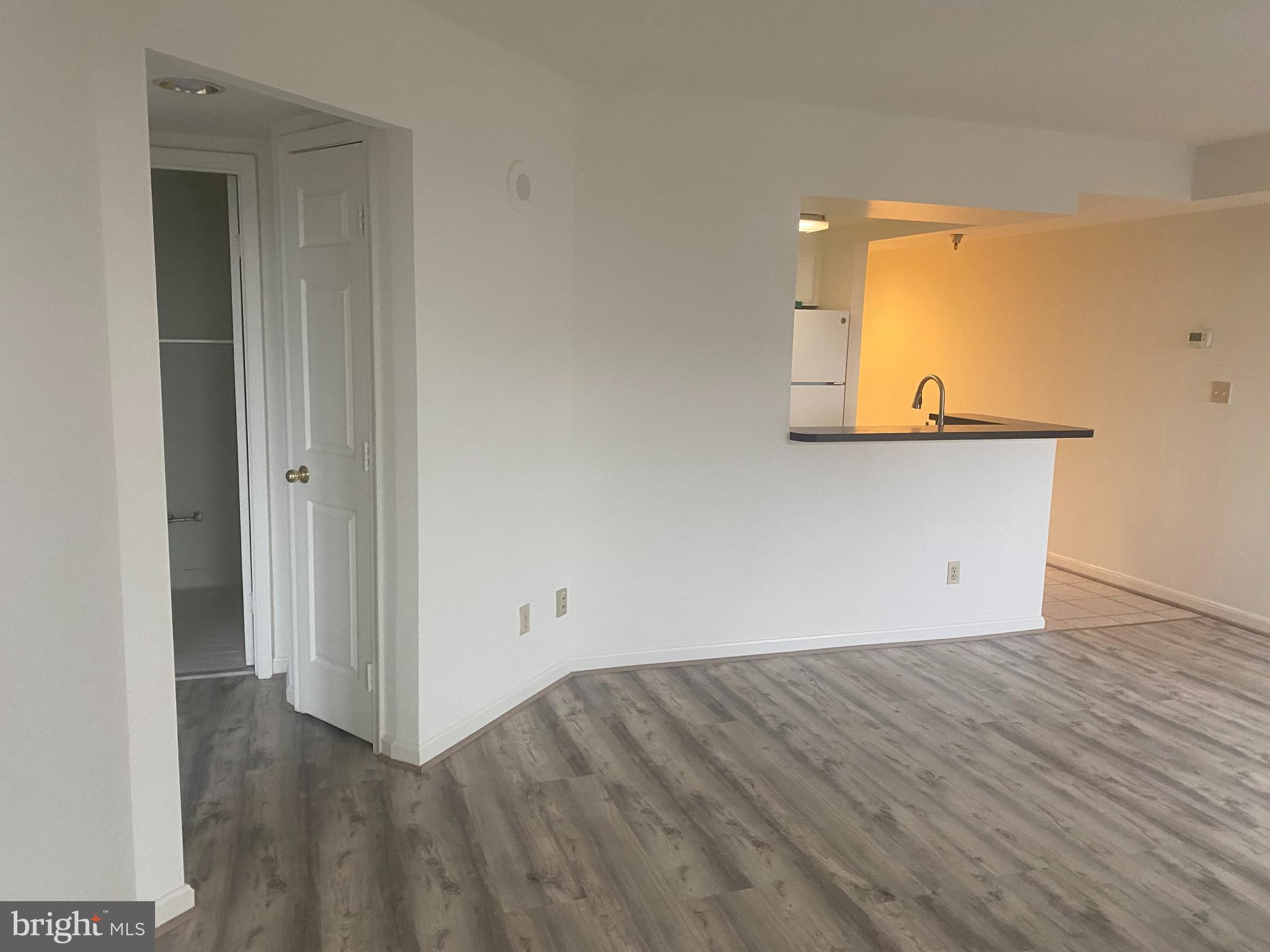 2400 CLARENDON BLVD #612