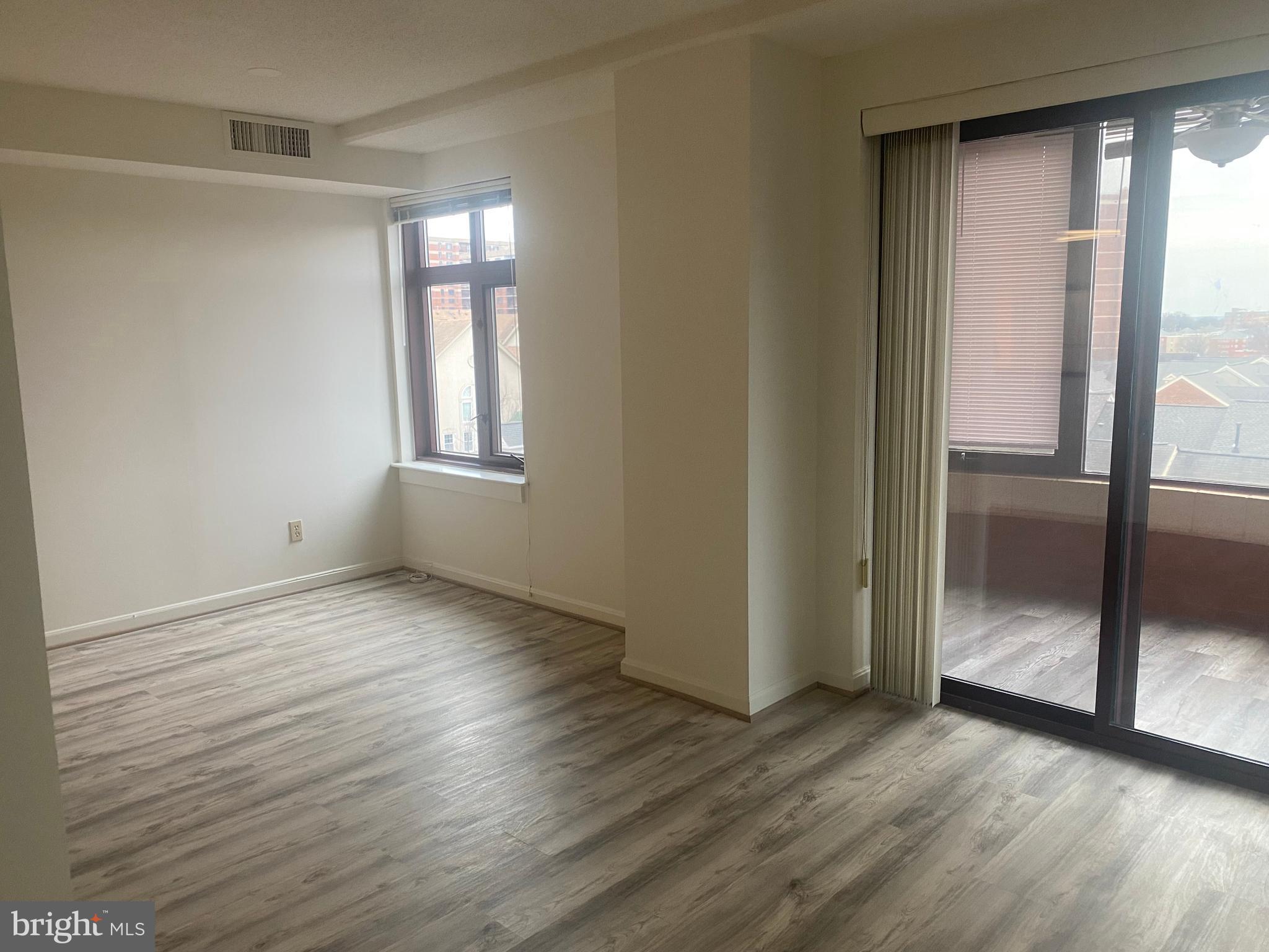 2400 CLARENDON BLVD #612