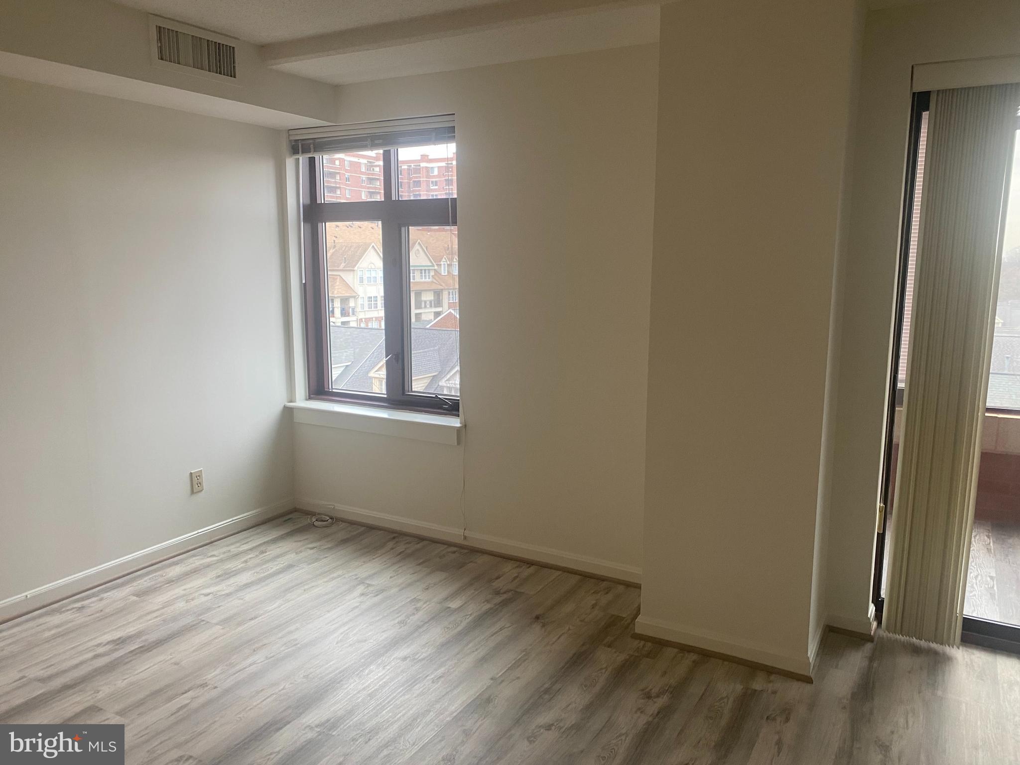 2400 CLARENDON BLVD #612