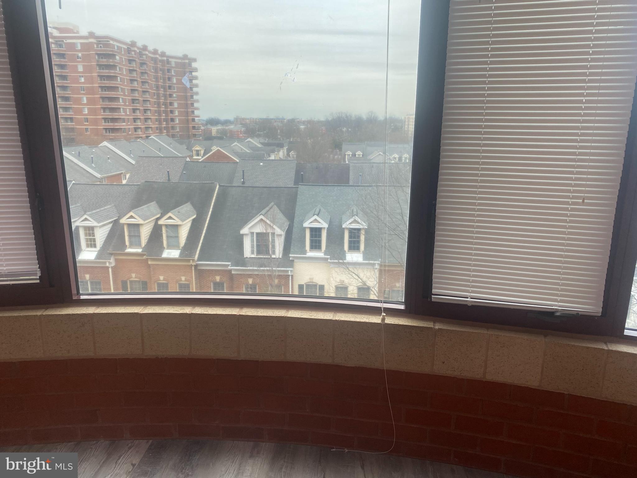 2400 CLARENDON BLVD #612