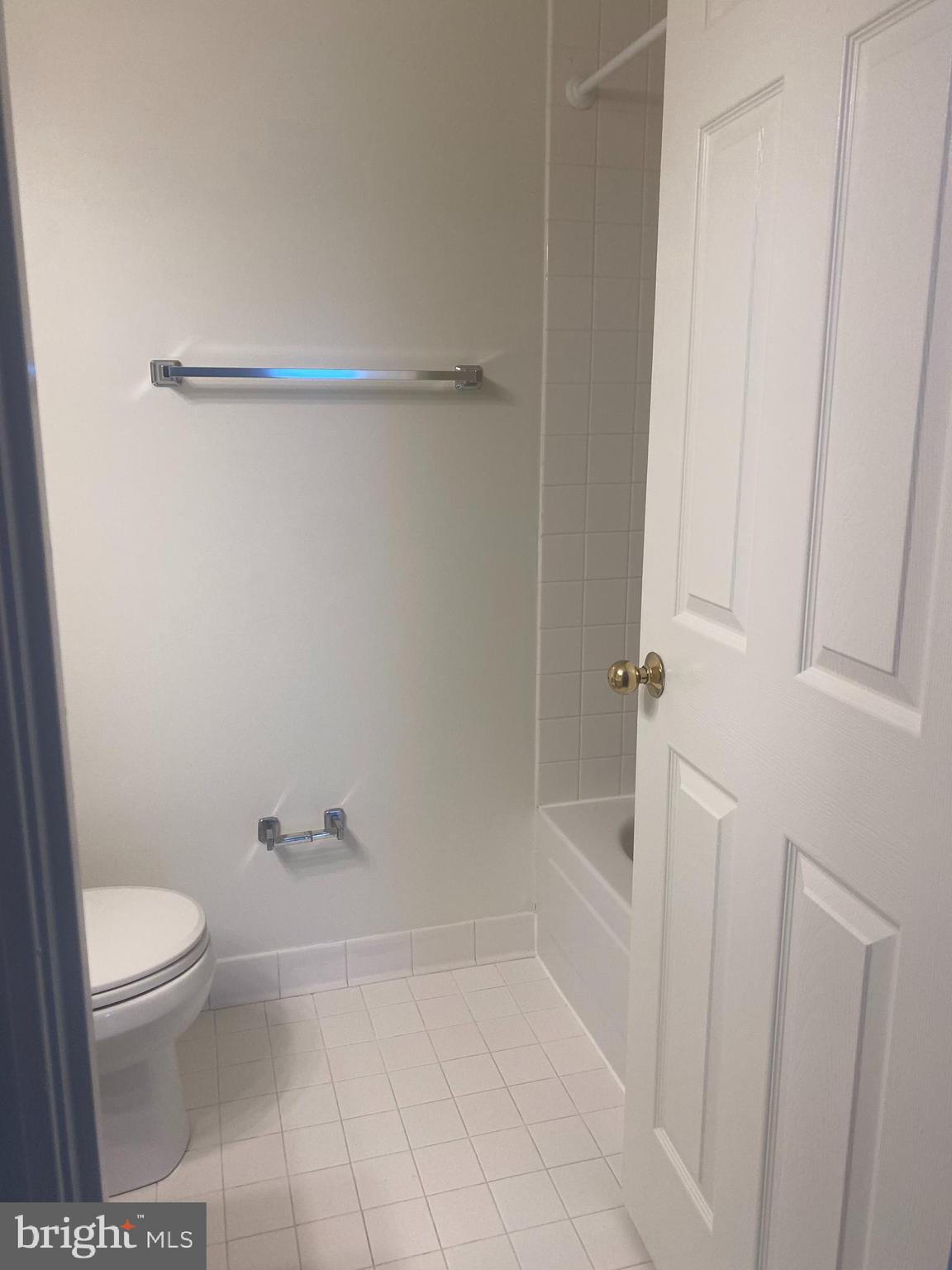 2400 CLARENDON BLVD #612