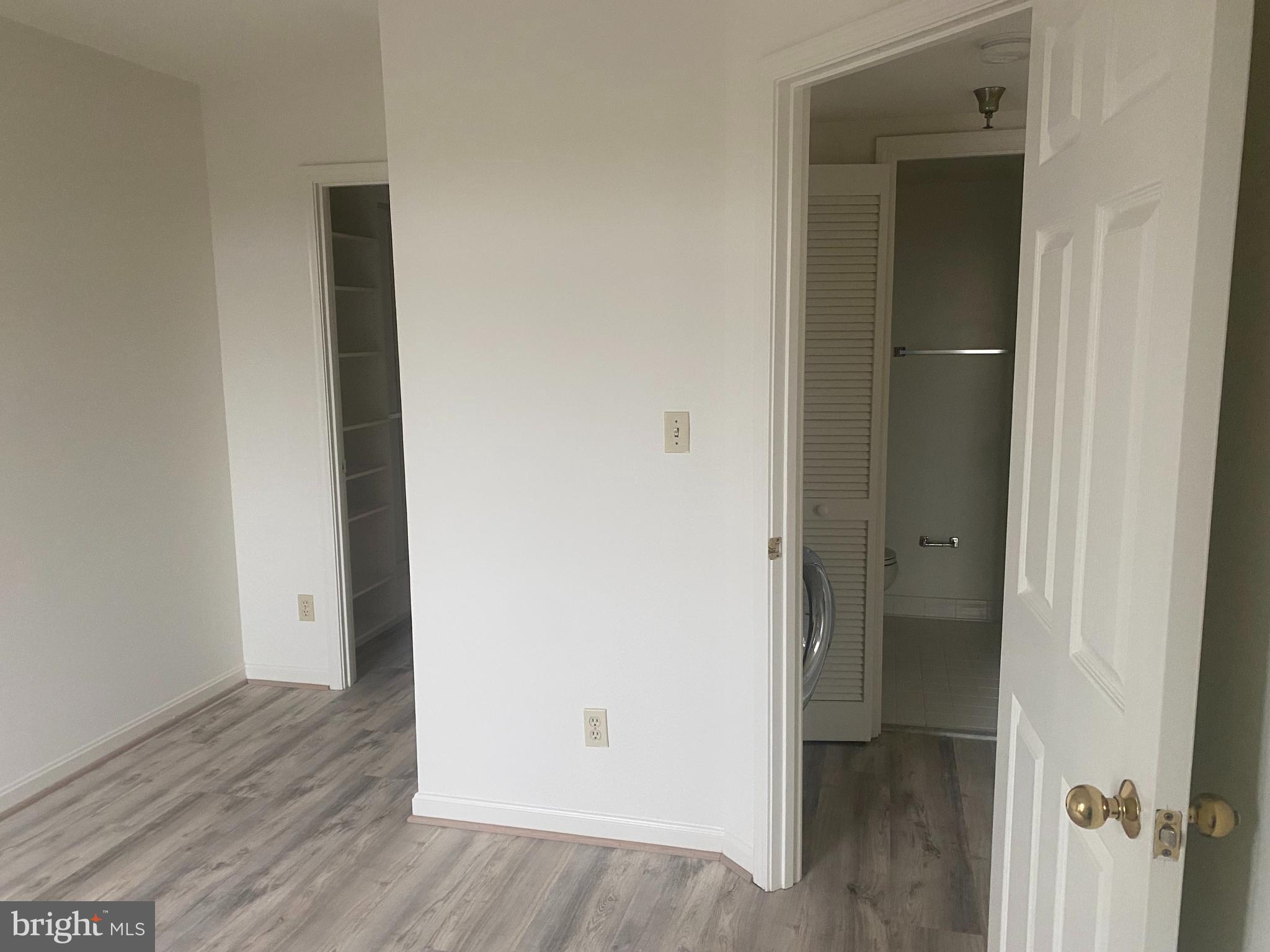 2400 CLARENDON BLVD #612