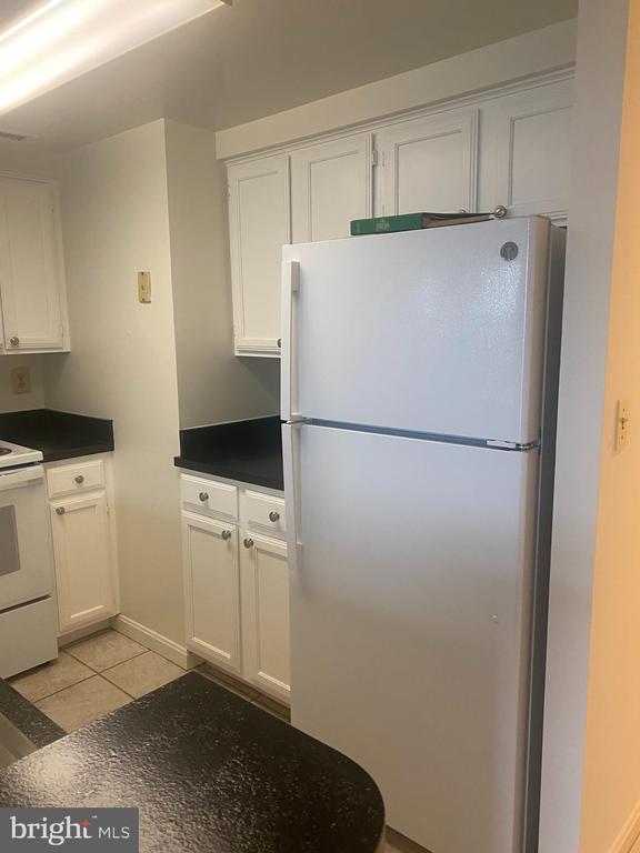 2400 CLARENDON BLVD #612