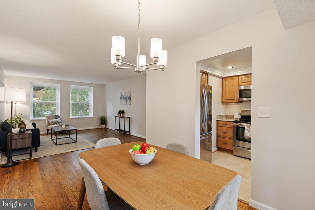 3010 S COLUMBUS STREET Unit: B2