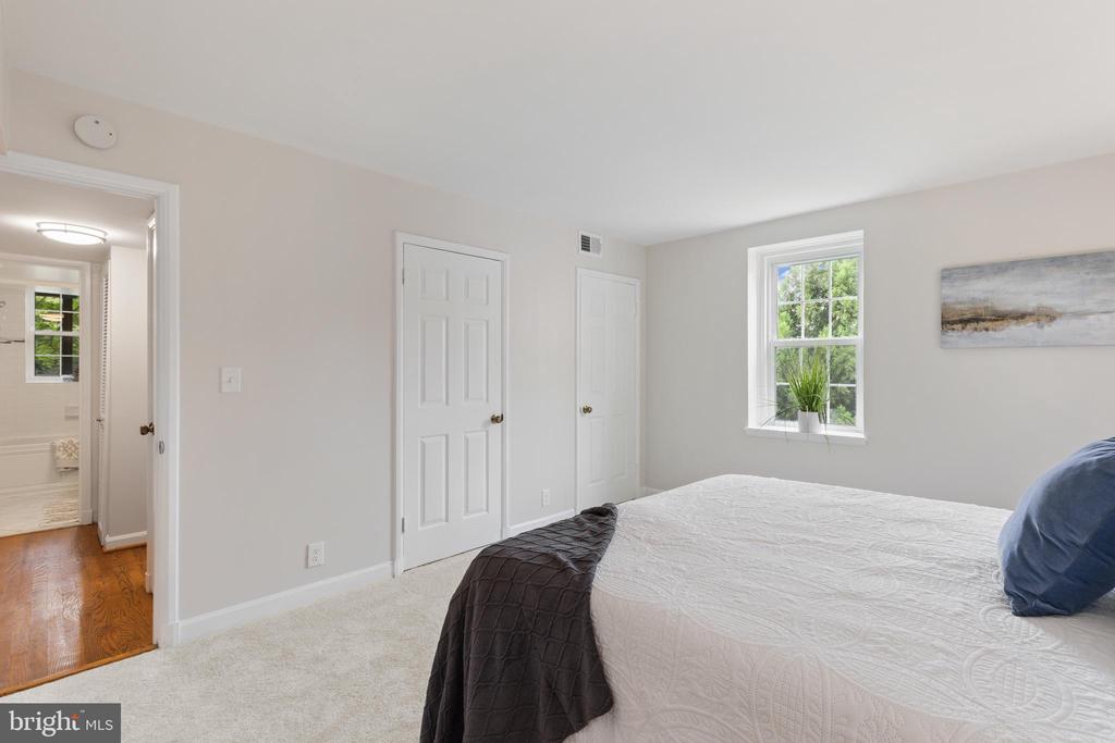 3010 S COLUMBUS STREET Unit: B2