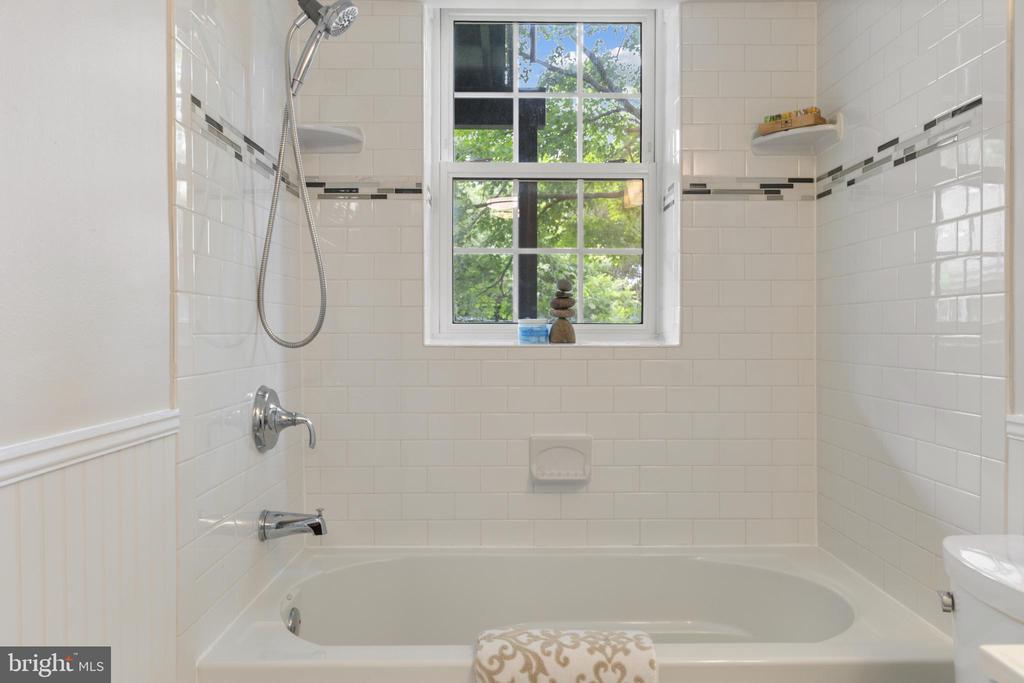 3010 S COLUMBUS STREET Unit: B2