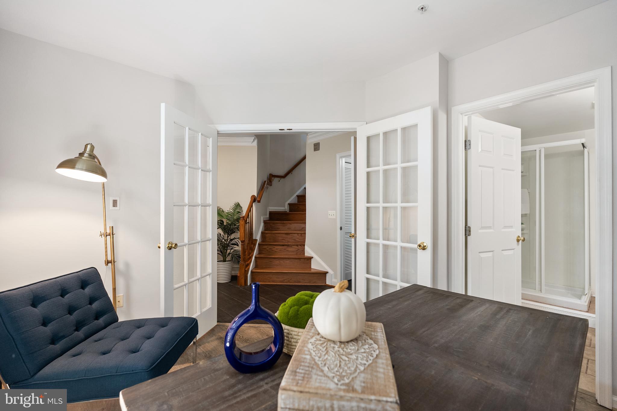705 Norfolk Ln