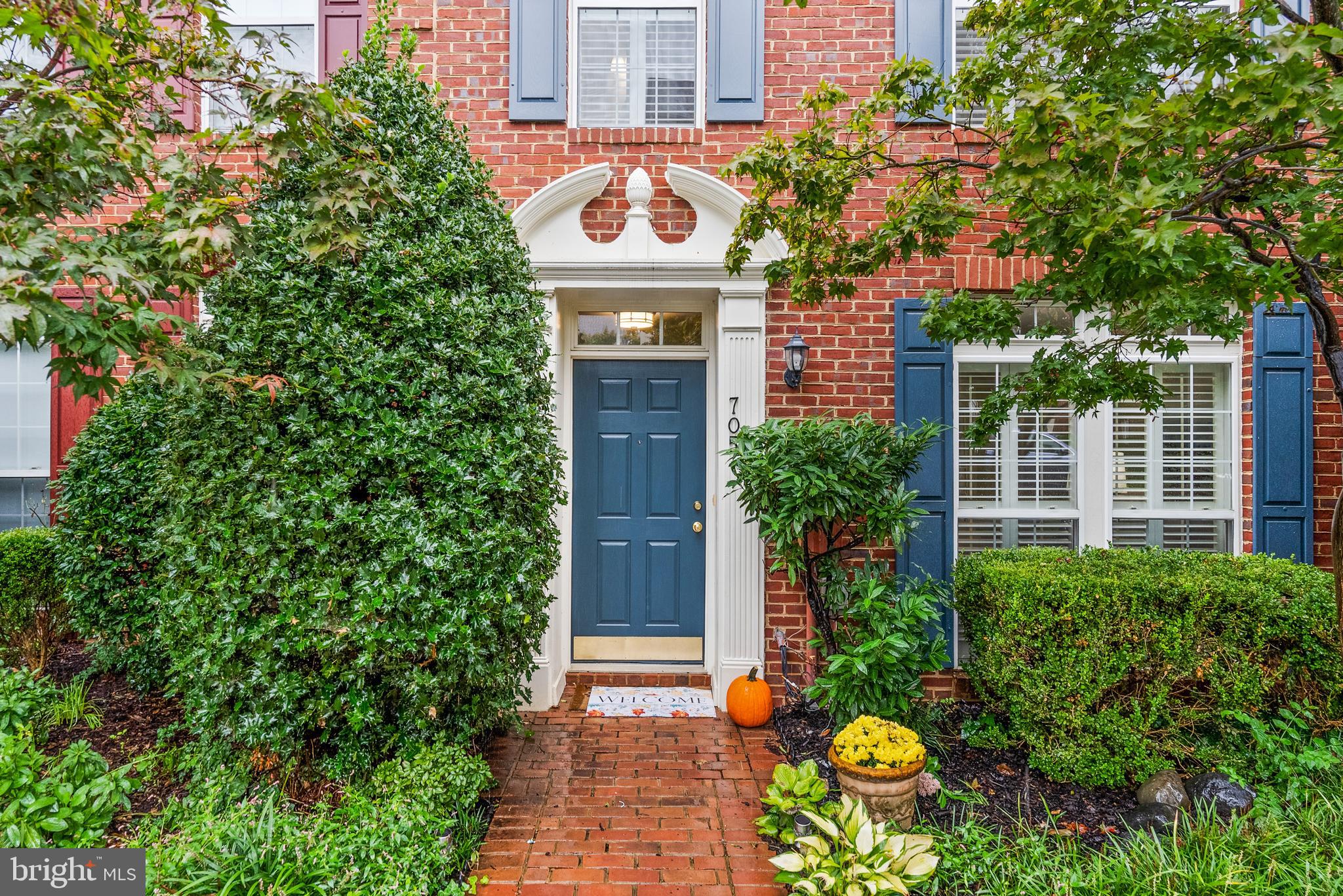 705 Norfolk Ln