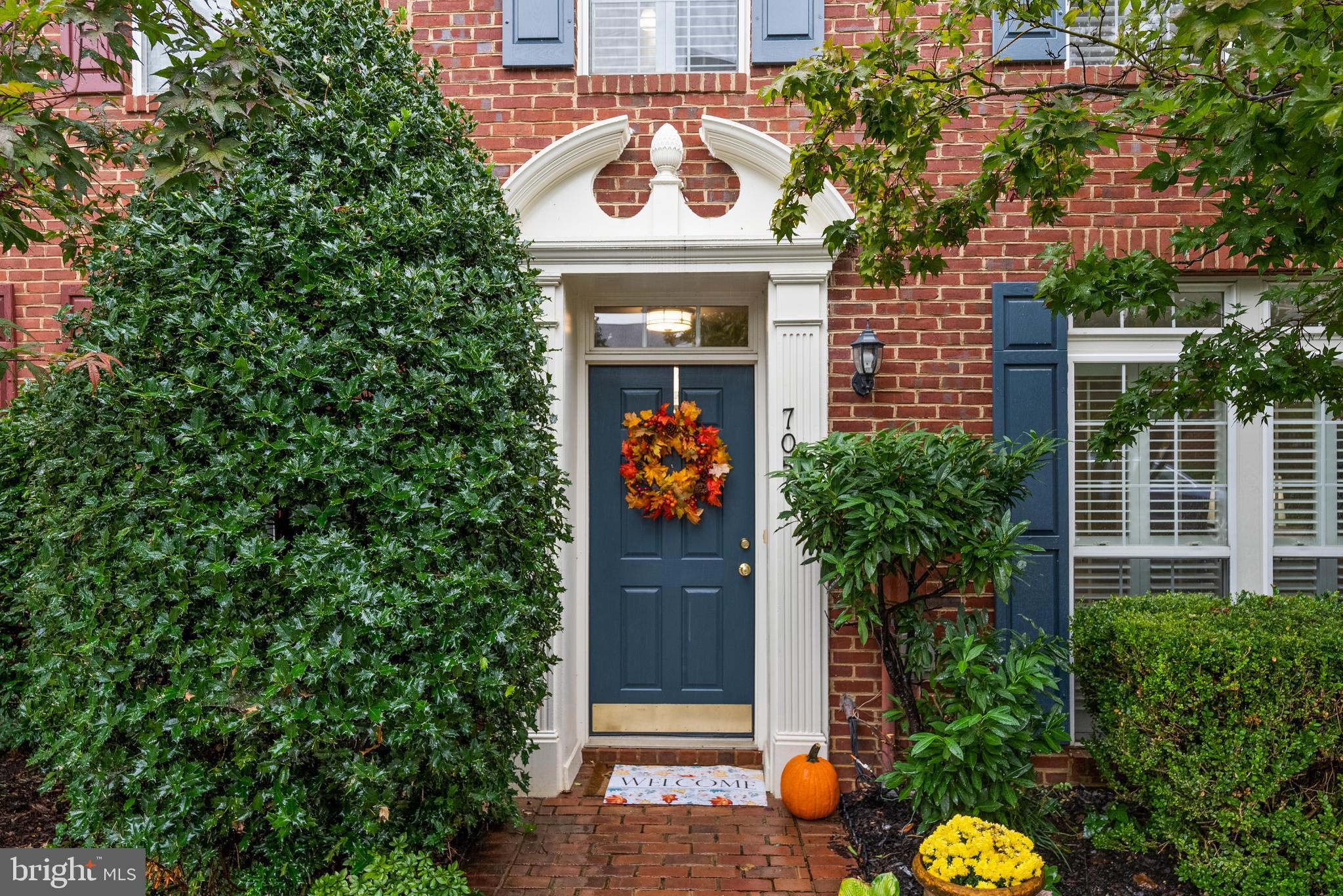 705 Norfolk Ln