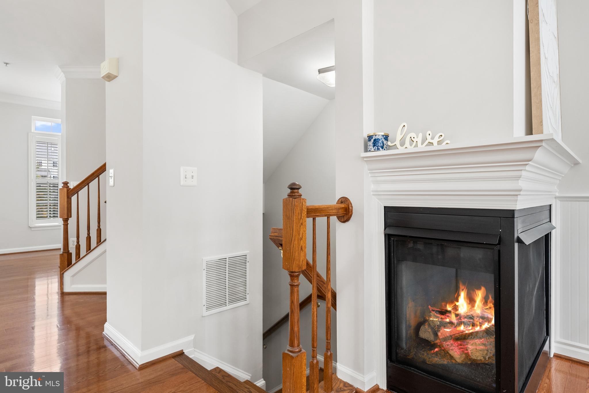 705 Norfolk Ln