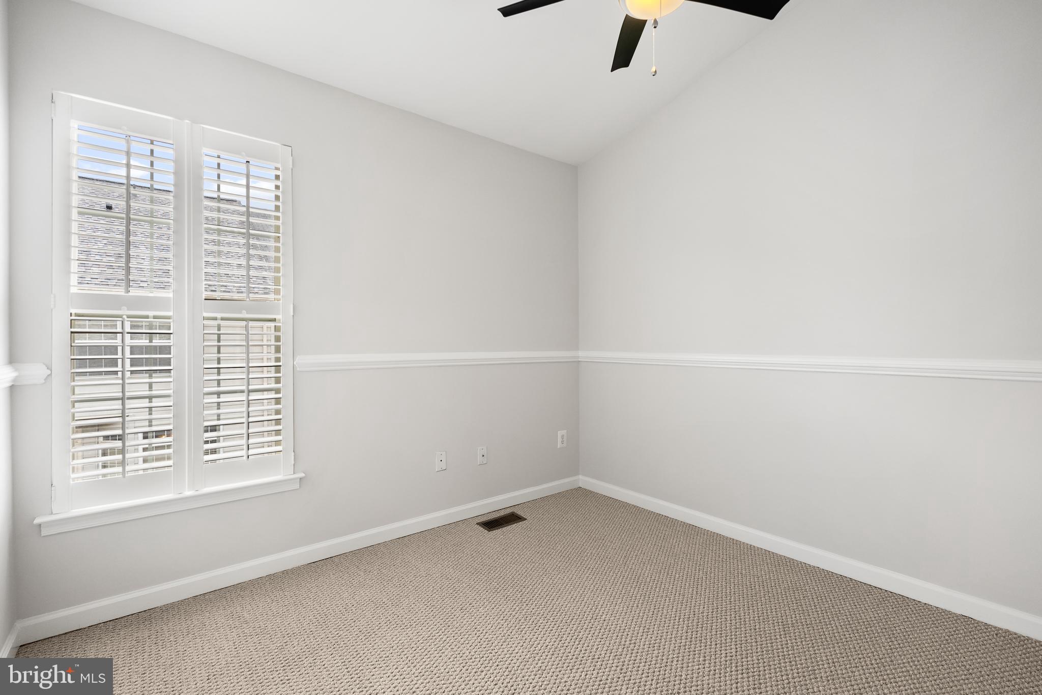 705 Norfolk Ln