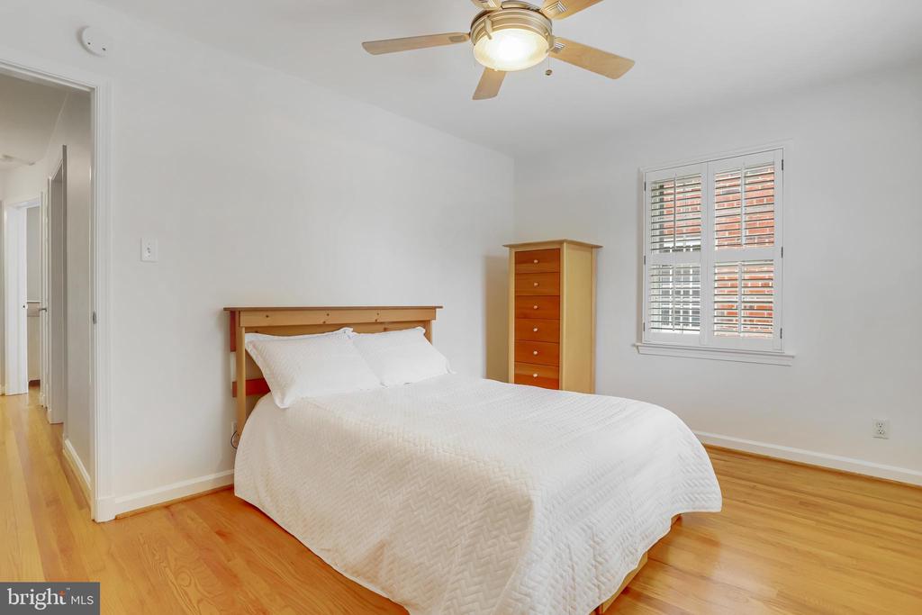 423 Gibbon St