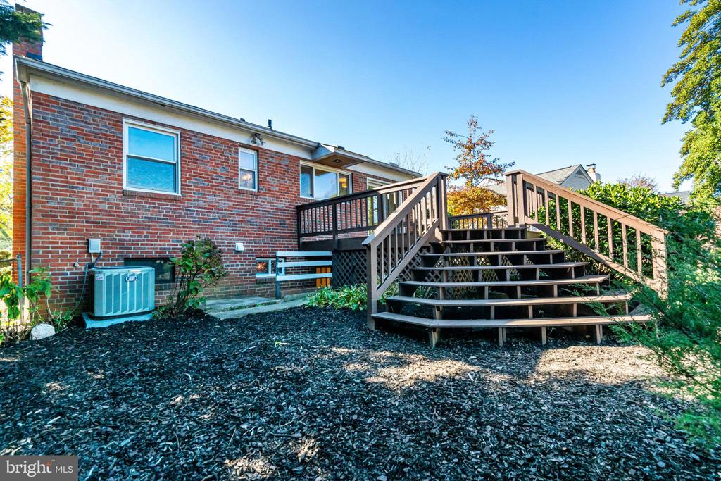 1313 Hillside Ter