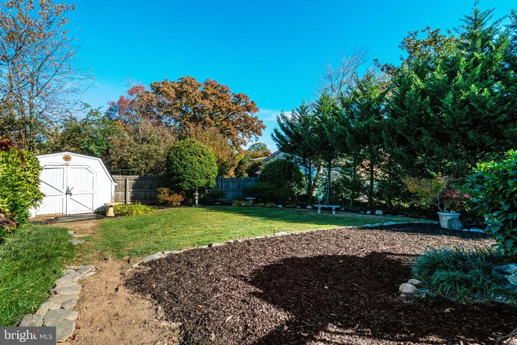 1313 Hillside Ter