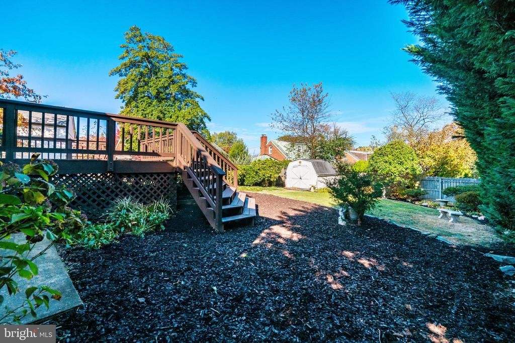 1313 Hillside Ter