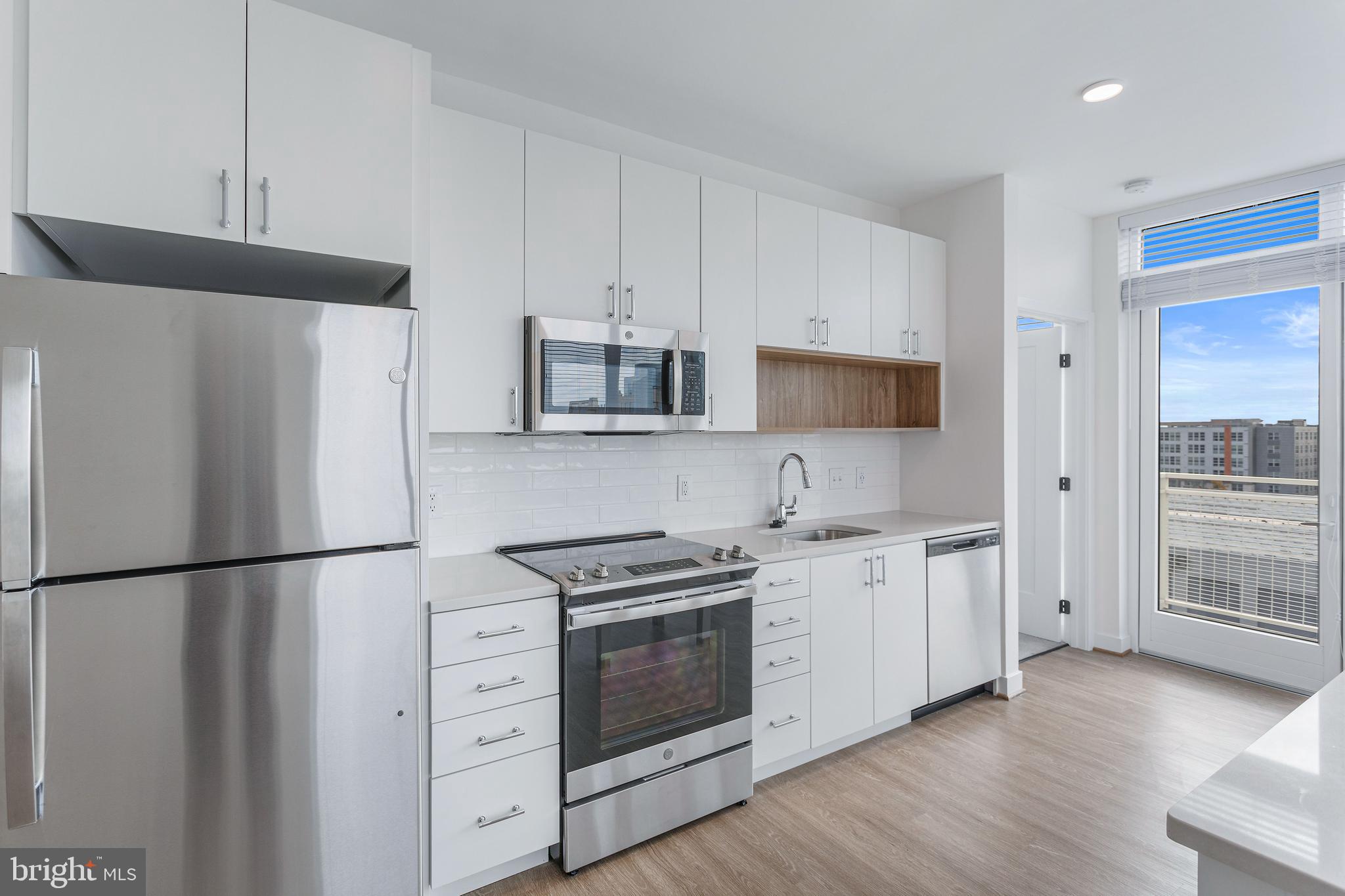 1215 N FAYETTE ST #721