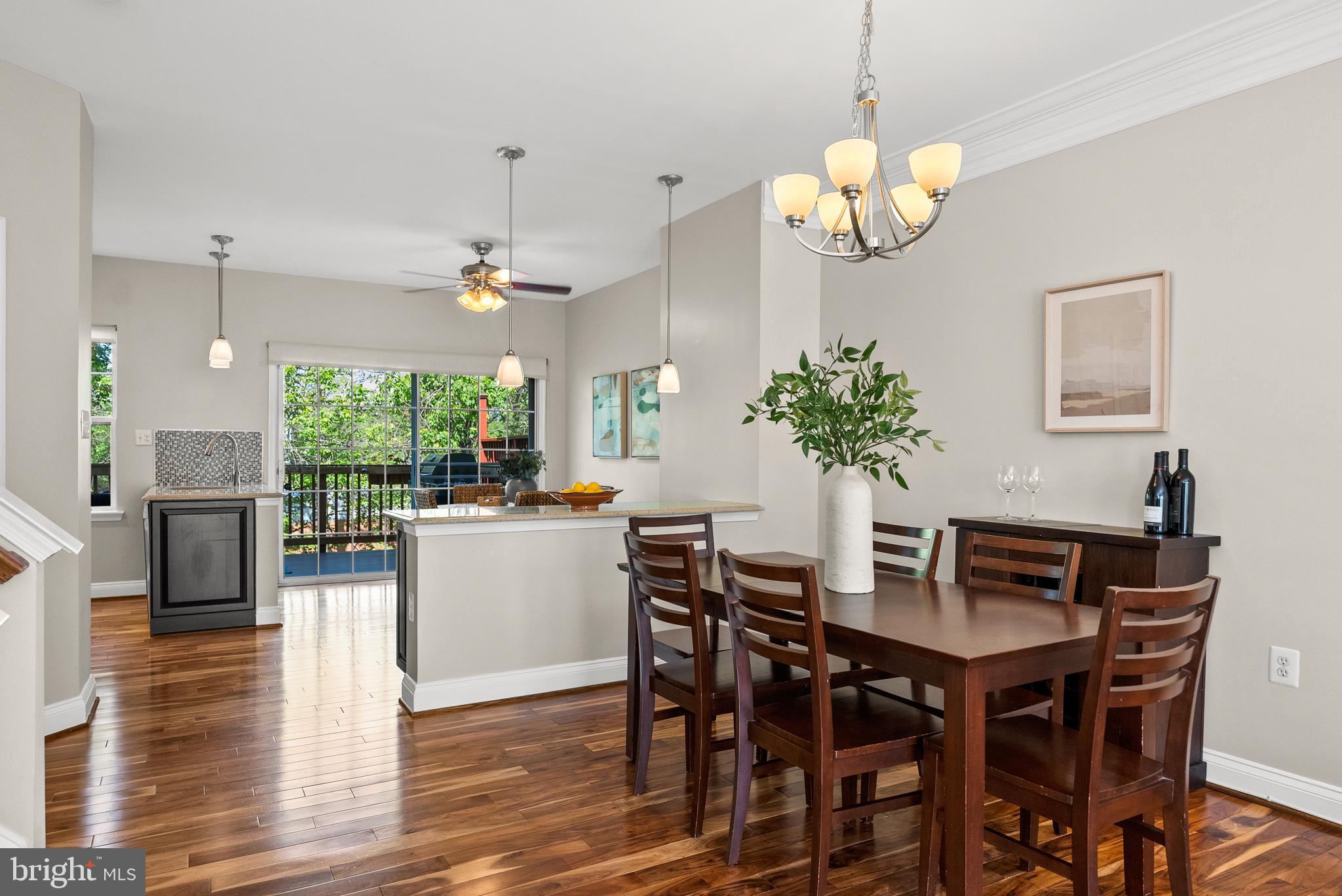 113 Lake Cook Dr