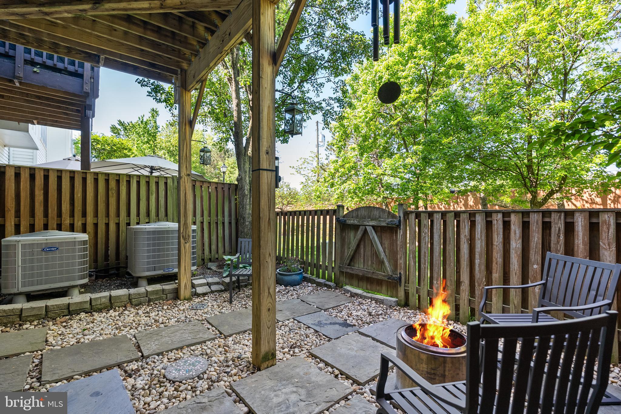 113 Lake Cook Dr