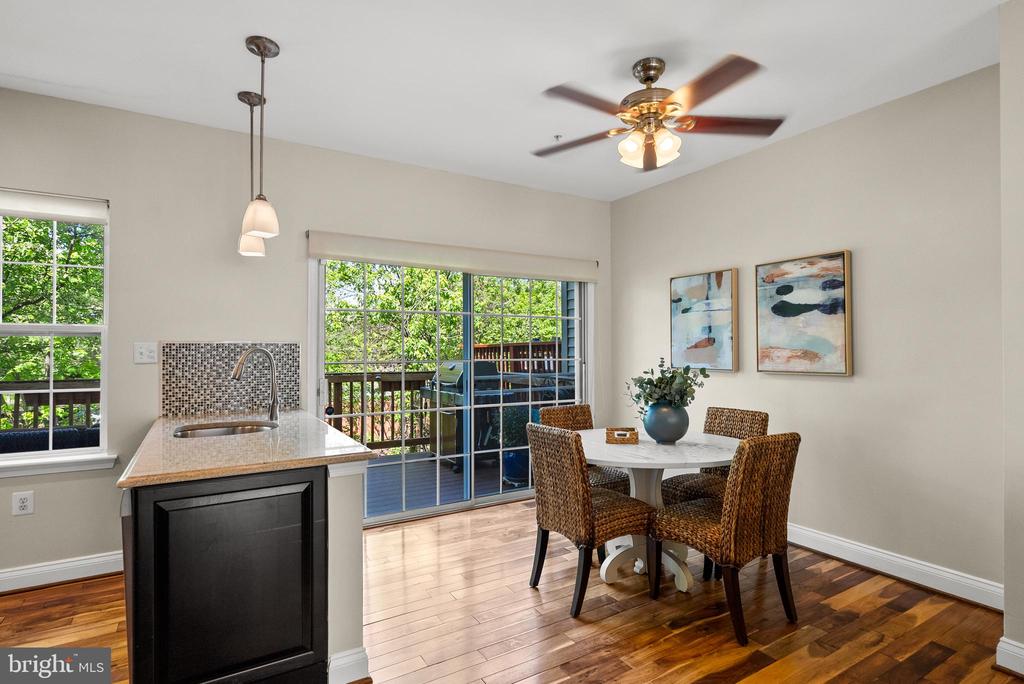 113 Lake Cook Dr