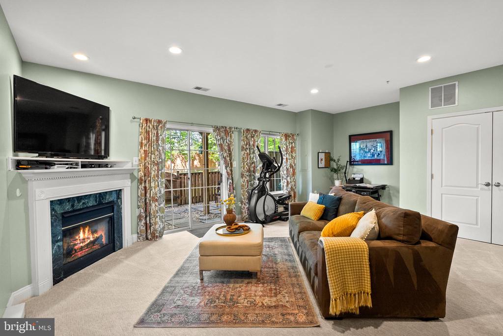113 Lake Cook Dr