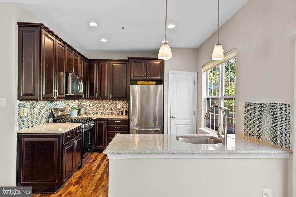 113 Lake Cook Dr