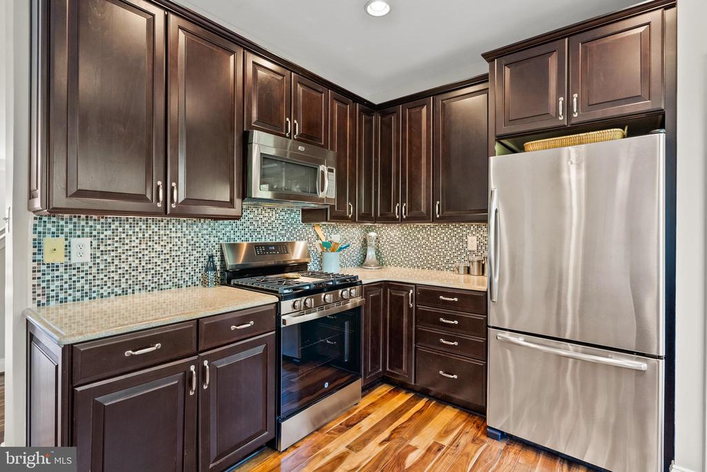 113 Lake Cook Dr