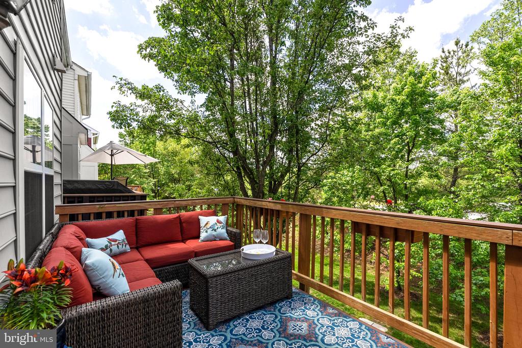 113 Lake Cook Dr