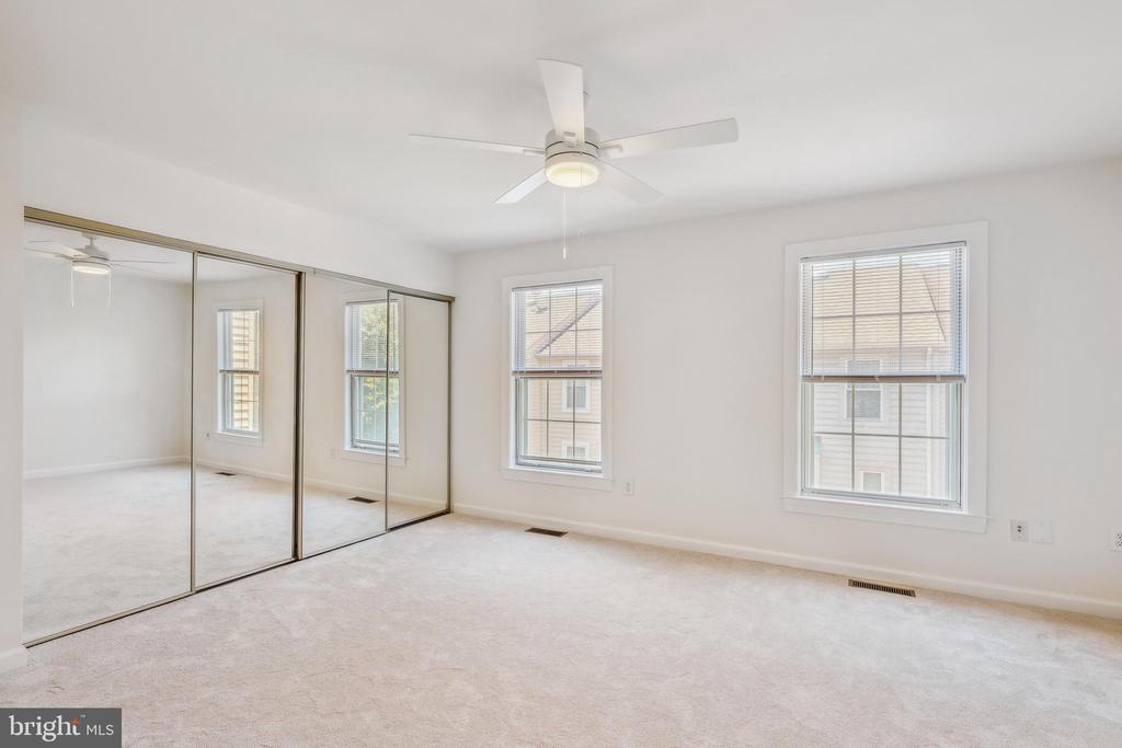 810 N Fayette St