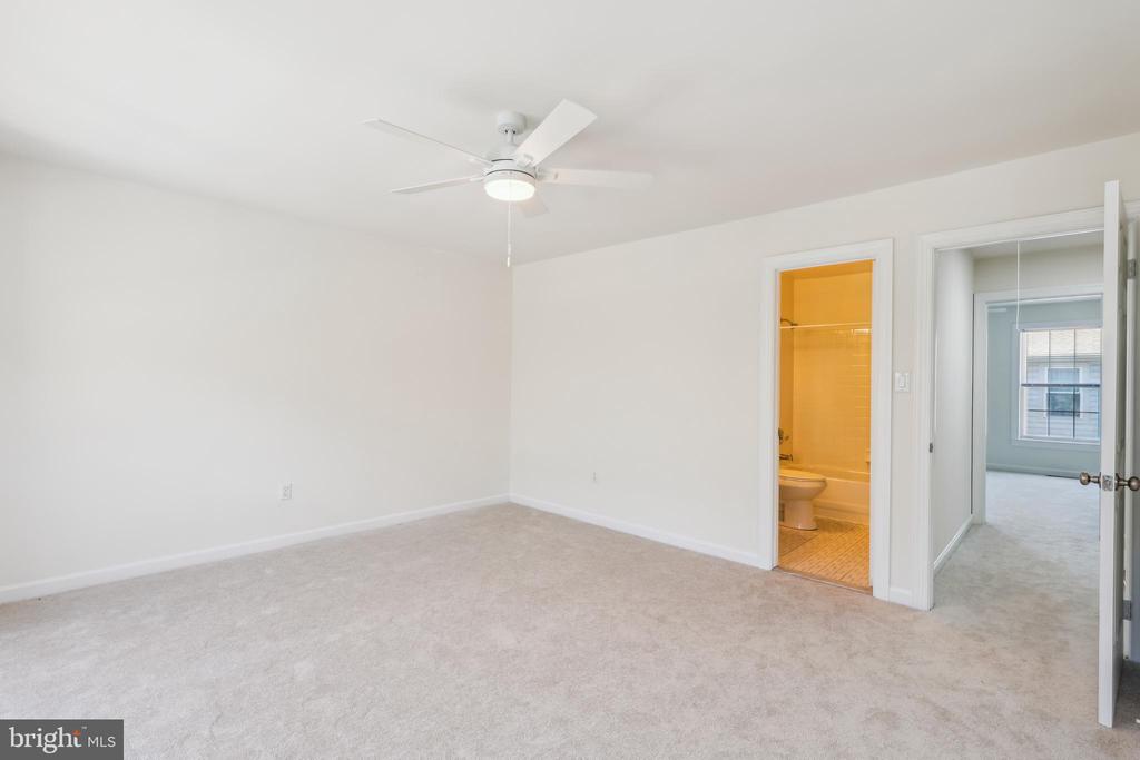 810 N Fayette St