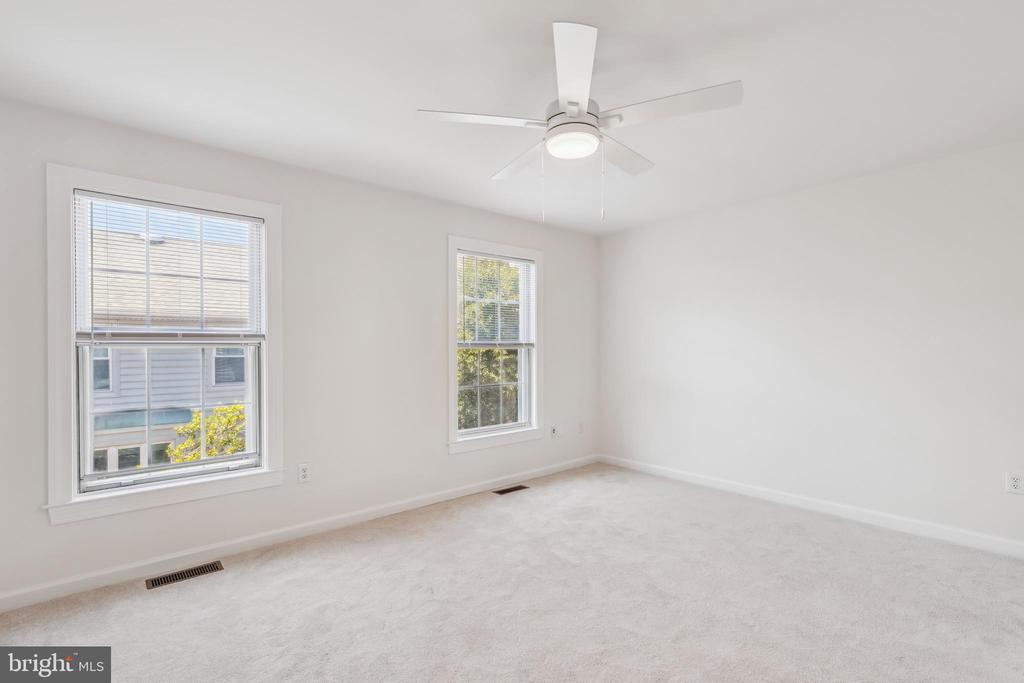 810 N Fayette St