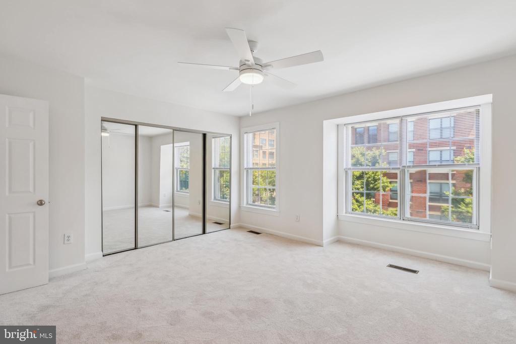 810 N Fayette St