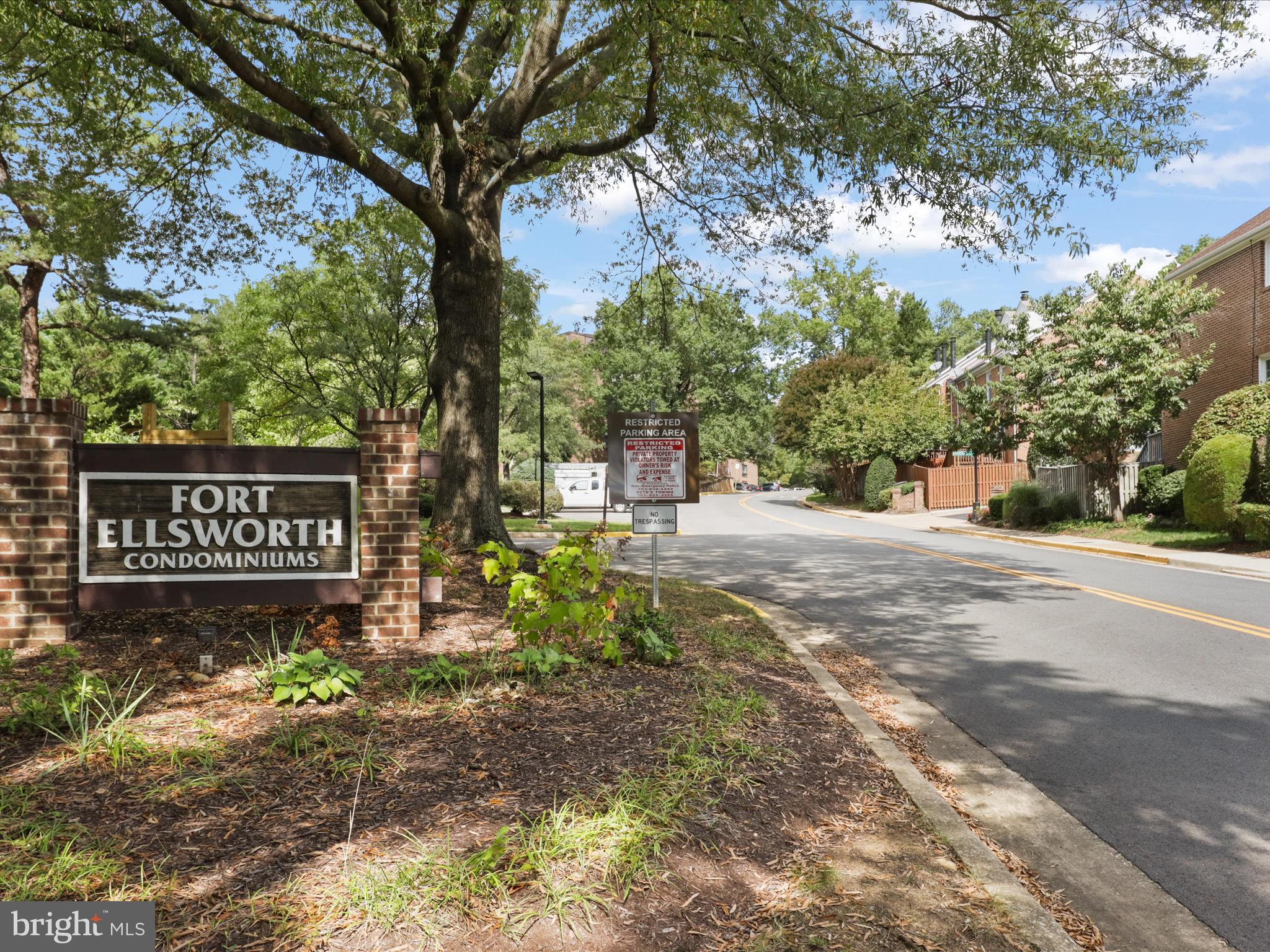 130 ROBERTS LANE 201