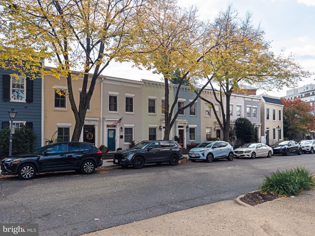 332 COMMERCE STREET