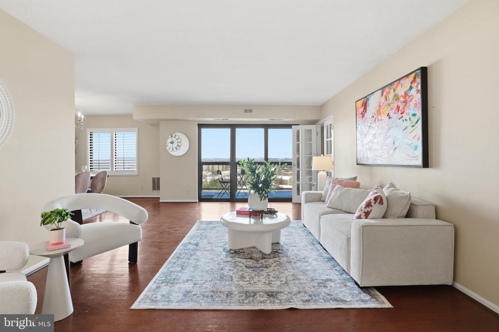 205 YOAKUM PARKWAY 1724