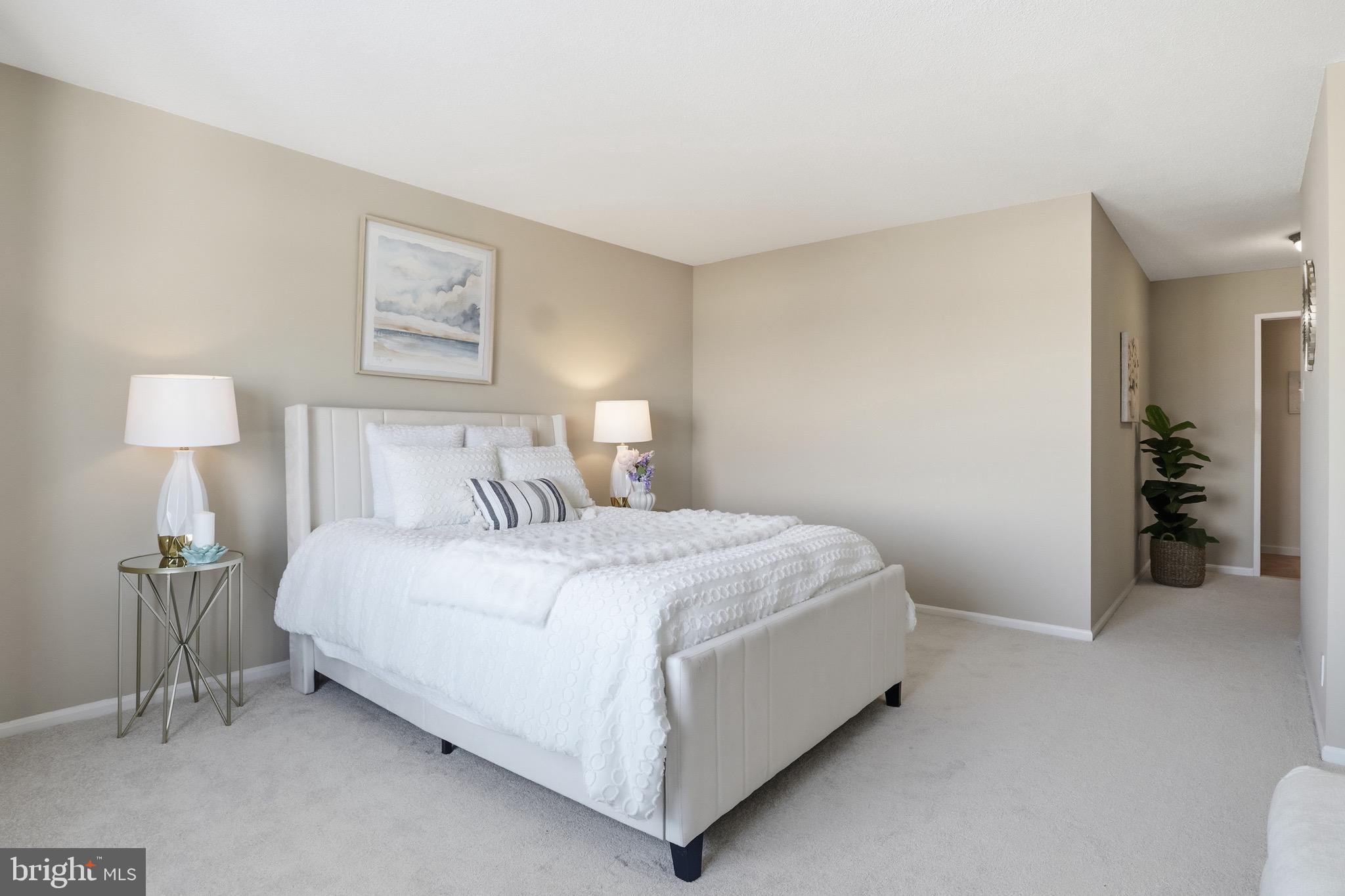 205 YOAKUM PARKWAY 1724