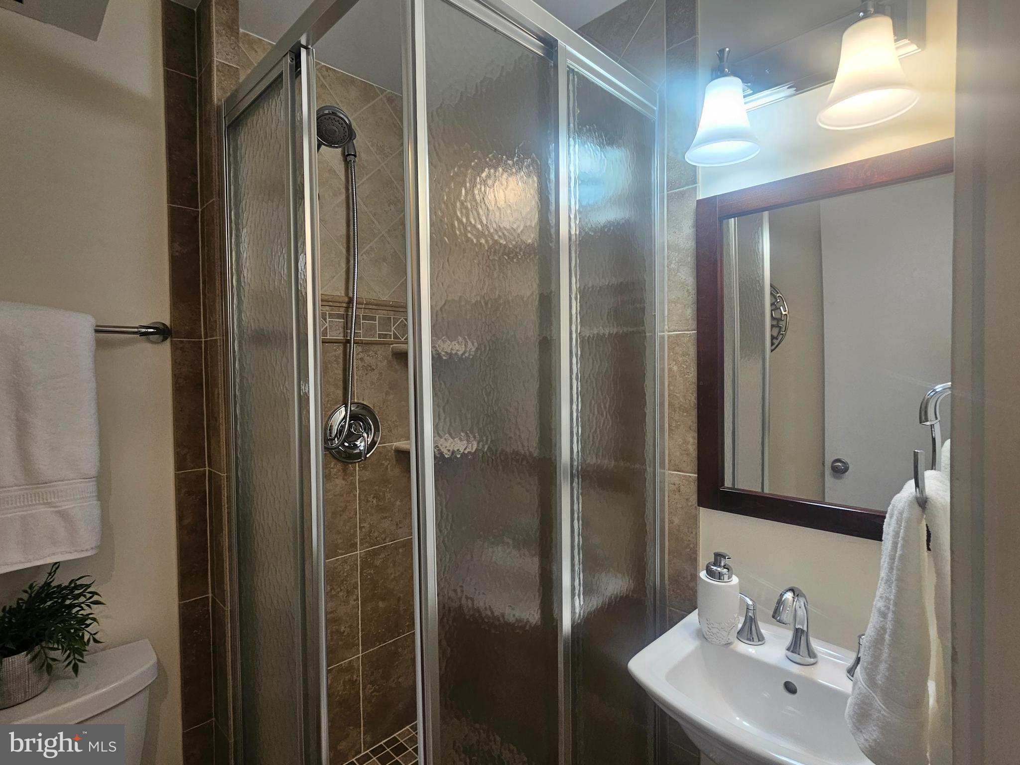 205 YOAKUM PARKWAY 1724