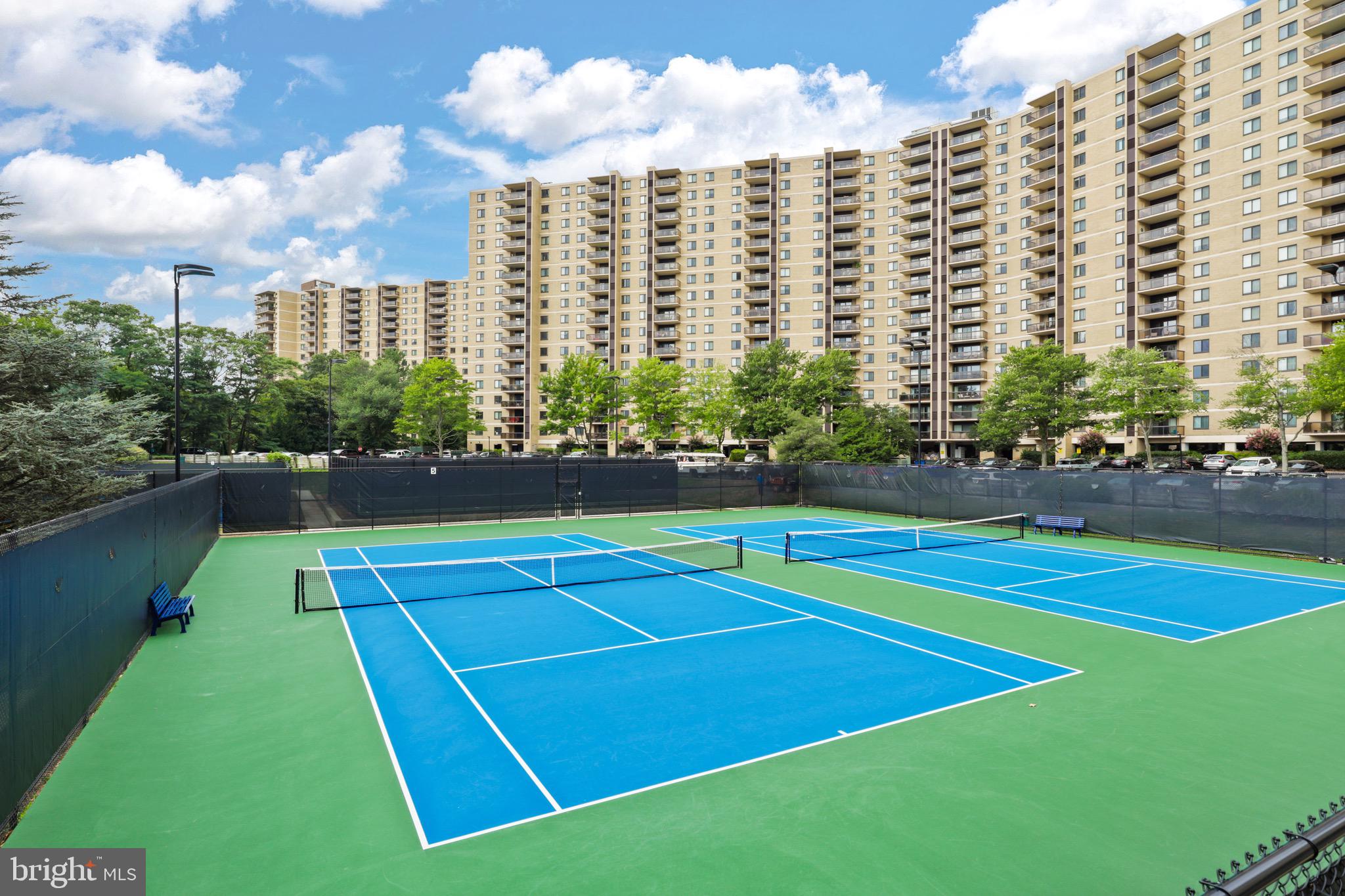 205 YOAKUM PARKWAY 1724