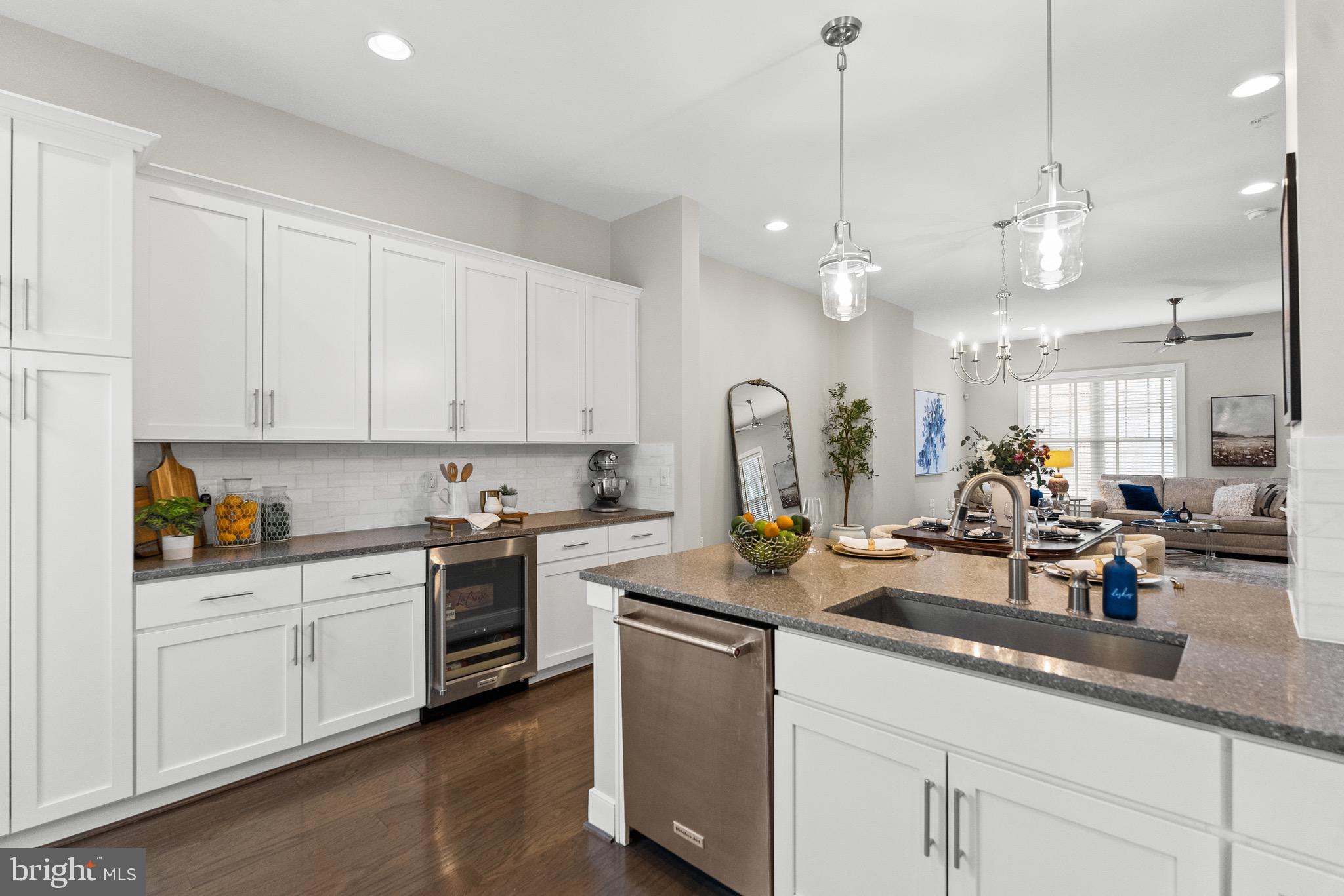 1409 VAN VALKENBURGH LANE