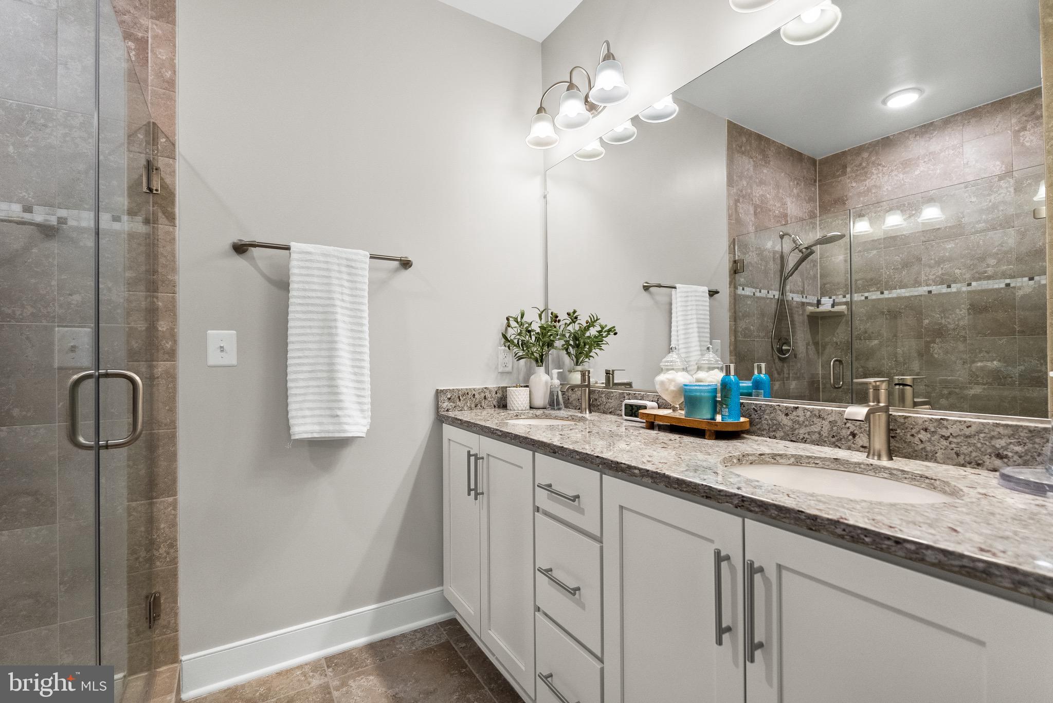 1409 VAN VALKENBURGH LANE