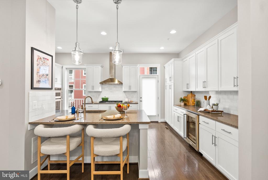1409 VAN VALKENBURGH LANE