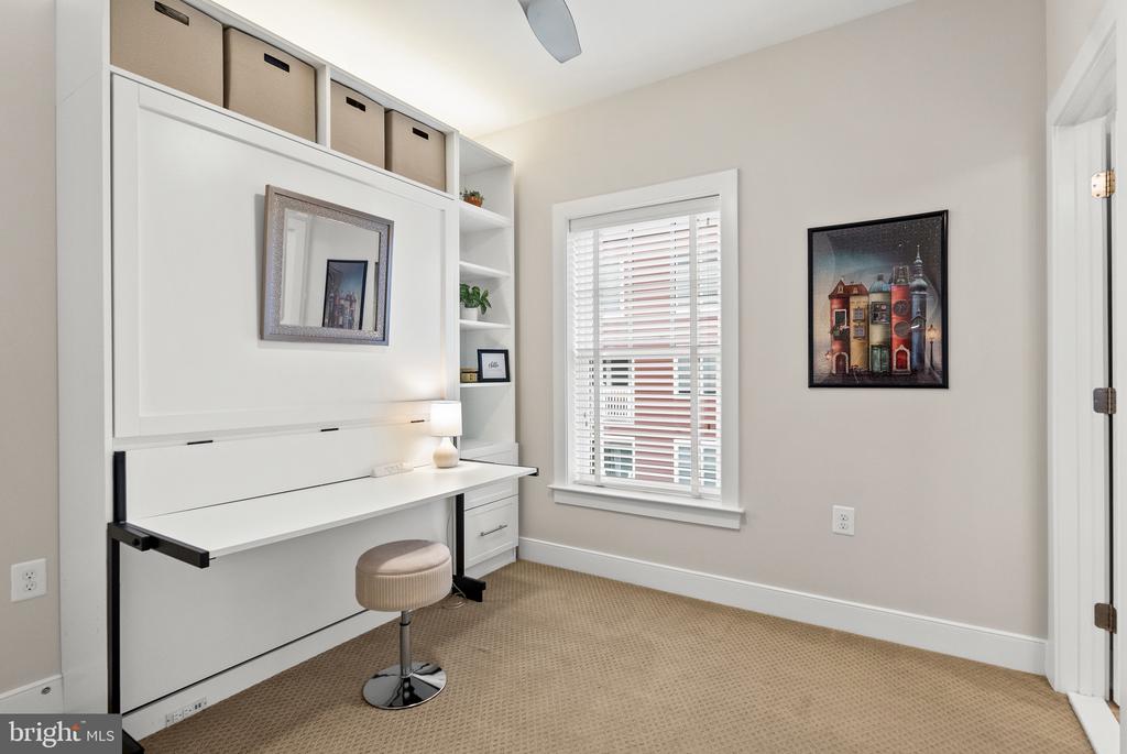1409 VAN VALKENBURGH LANE