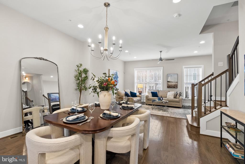 1409 VAN VALKENBURGH LANE
