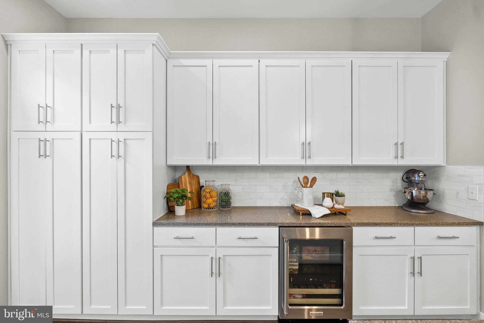 1409 VAN VALKENBURGH LANE