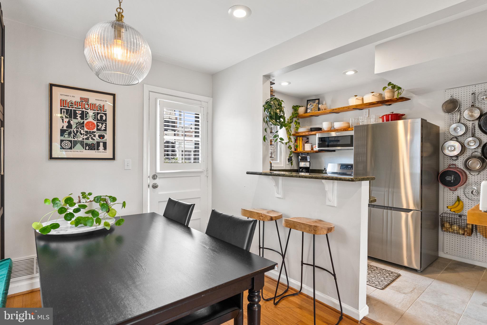 1214 FRANKLIN STREET