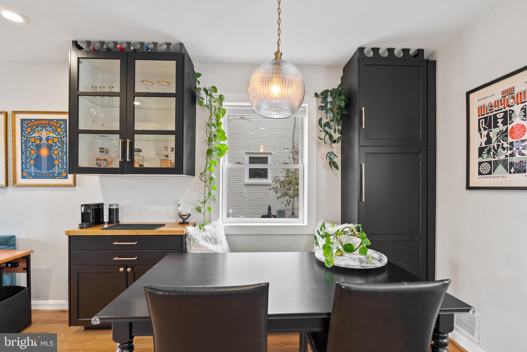 1214 FRANKLIN STREET