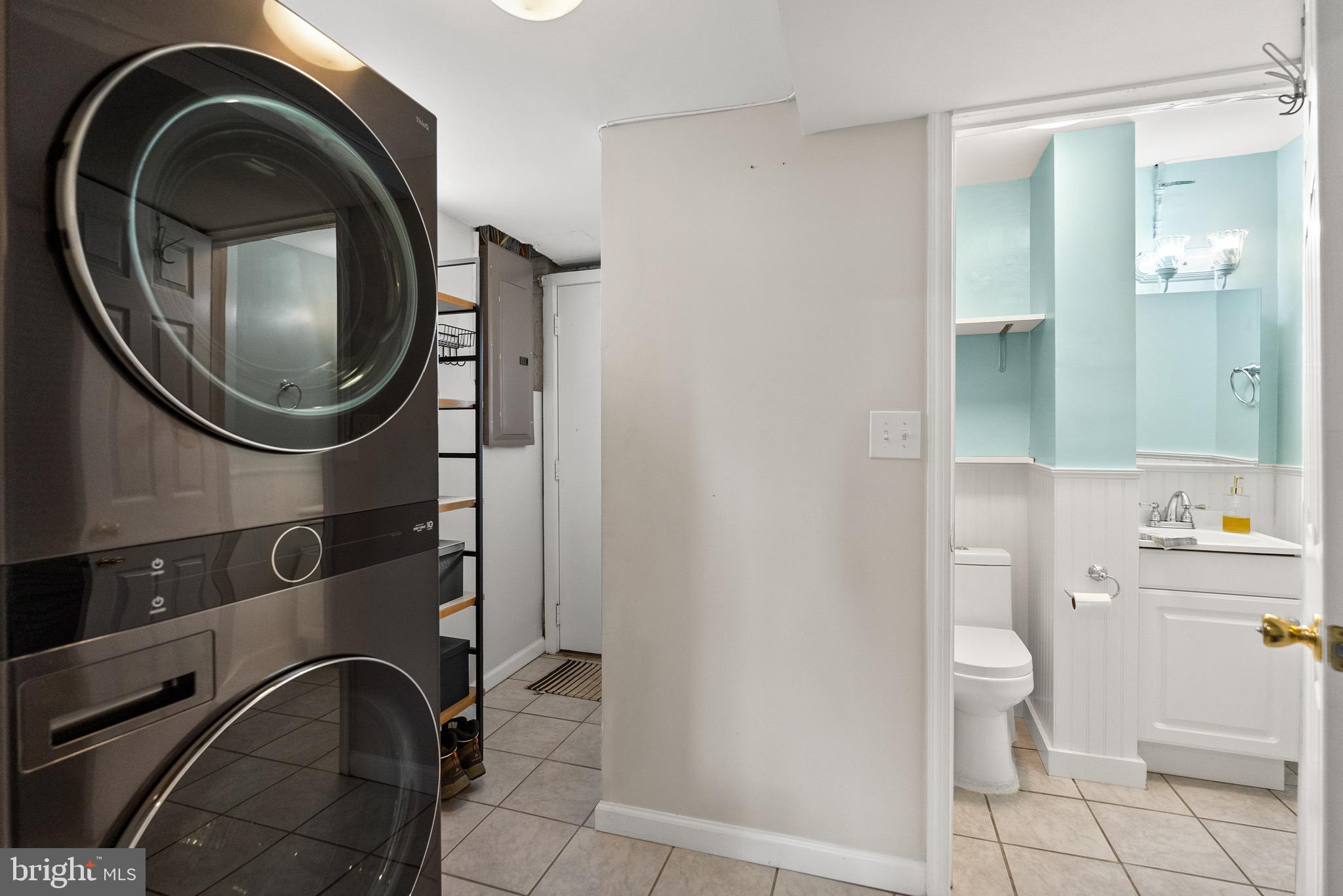 1214 FRANKLIN STREET