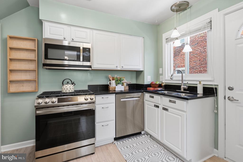 1333 ORONOCO STREET