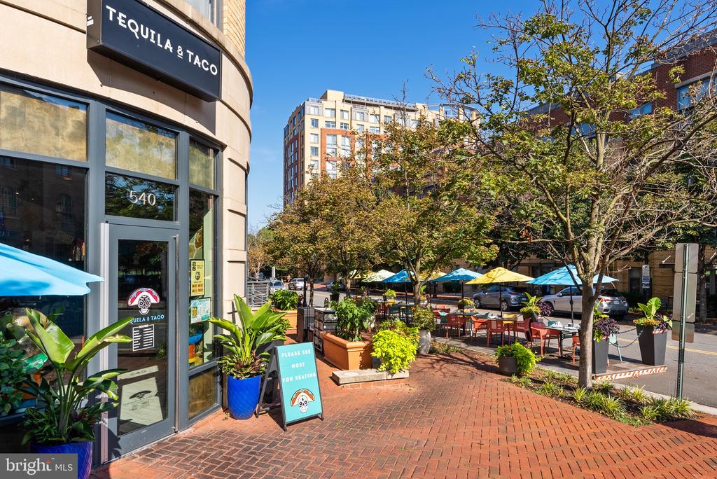520 JOHN CARLYLE STREET Unit: 107